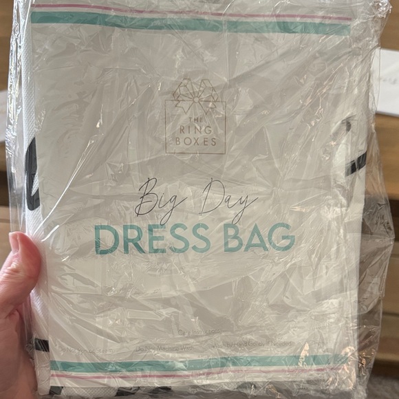 Bridal Subscription Box - Picture 2 of 9